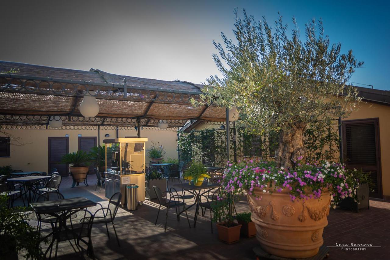 "La Terrazza Di Castiglione" Appartamenti Vacanza Castiglione della Pescaia Eksteriør billede