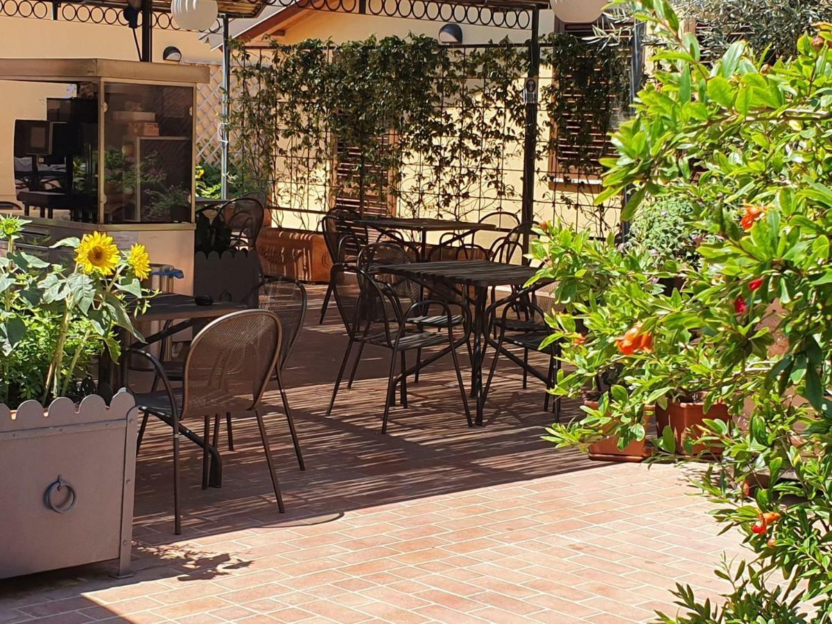 "La Terrazza Di Castiglione" Appartamenti Vacanza Castiglione della Pescaia Eksteriør billede
